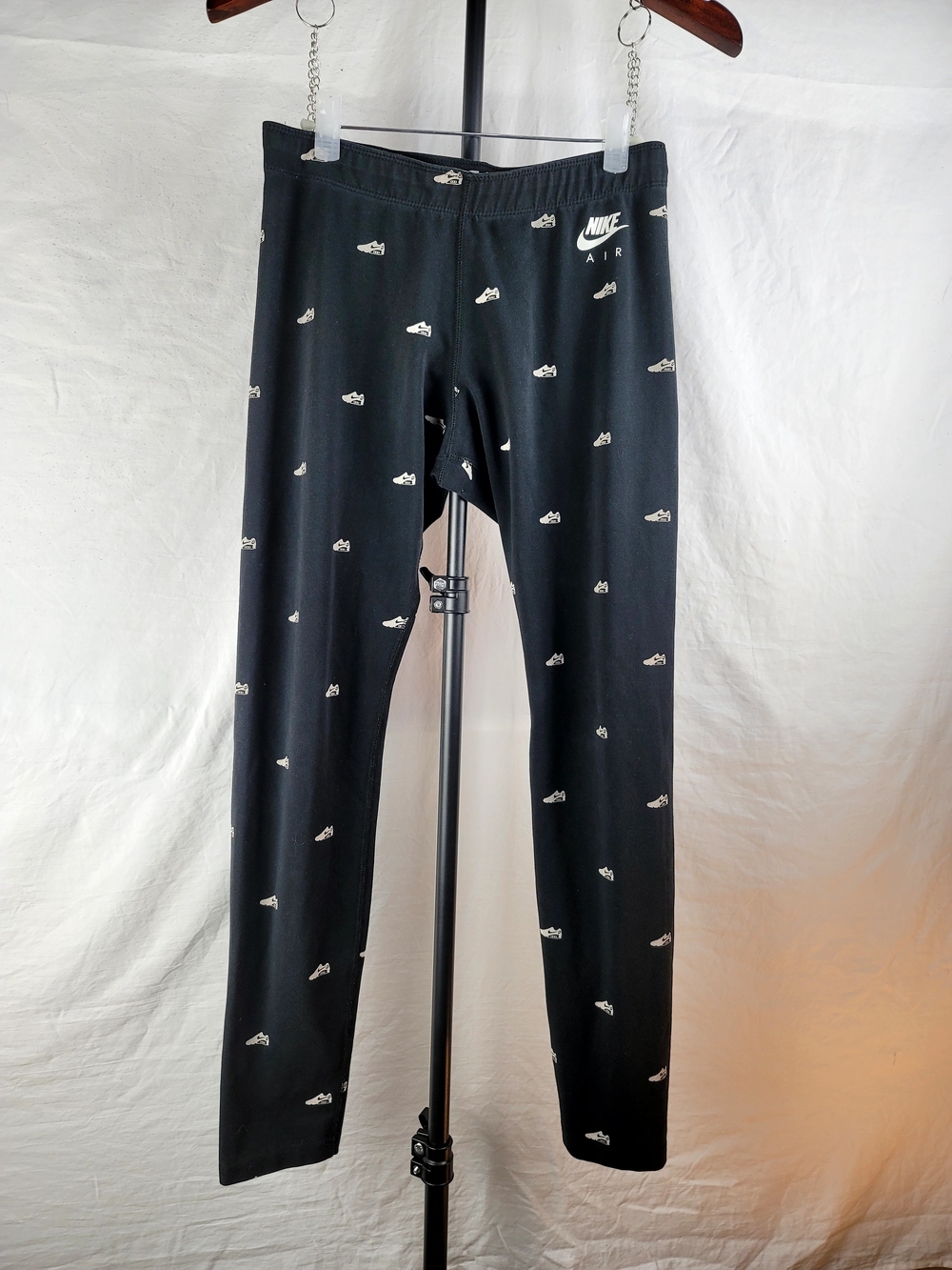 Nike Sportswear Leg-A-See Sneaker Print Leggings Black White Women’s Size M